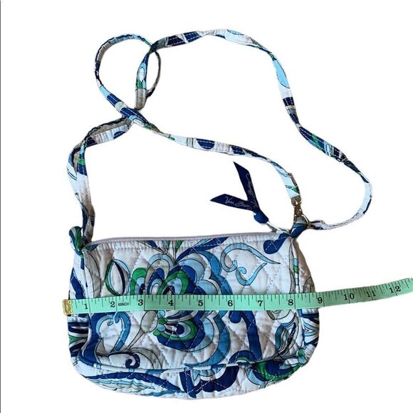 VERA BRADLEY MEDITERRANEAN WHITE QUILTED SATCHEL/MAKE UP BAG - Picture 3 of 3